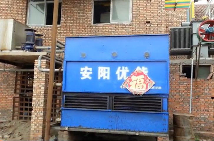 中頻爐冶煉現(xiàn)場(chǎng)視頻